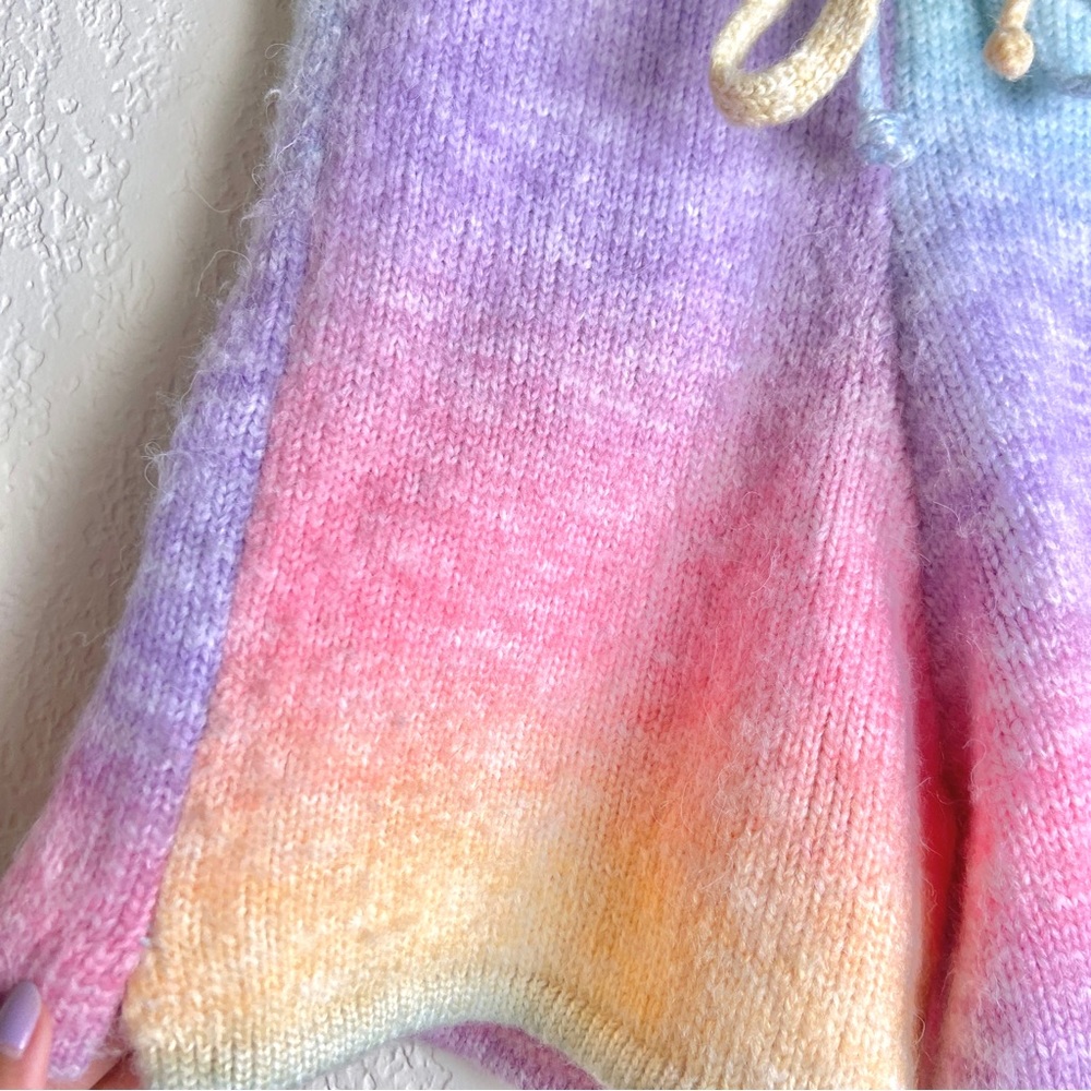 💔SOLD $185 🌈Frankie’s Bikinis Pastel Rainbow Burl Knit Sweat Shorts - Picture 5 of 8